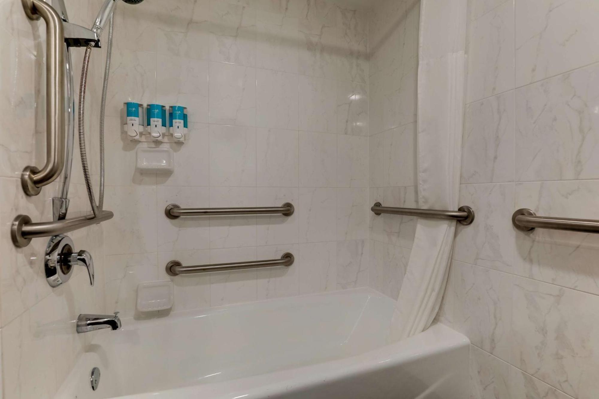 Drury Inn & Suites Columbus Дублин Экстерьер фото